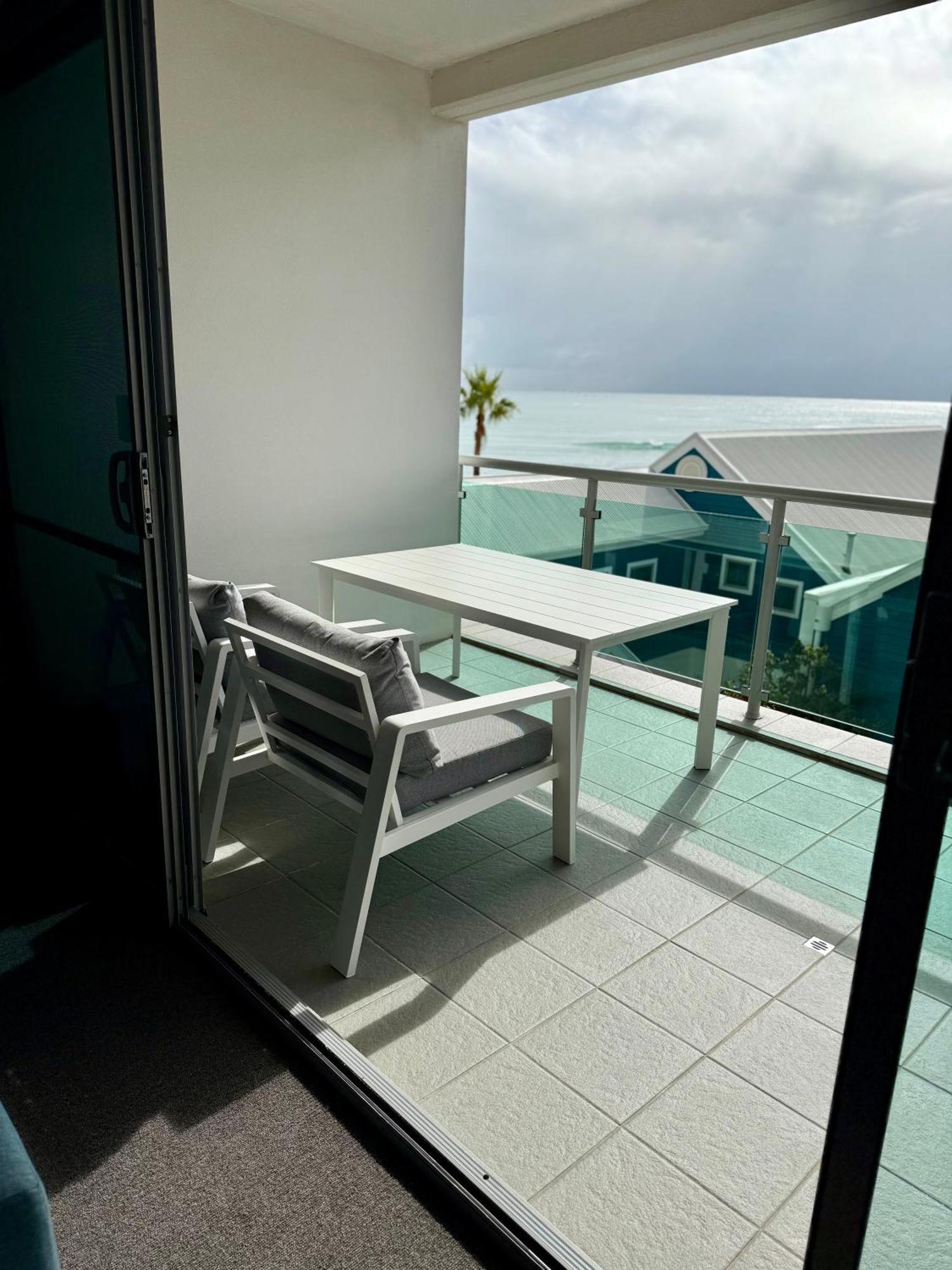 Apartamento Tempel By The Sea Mandurah Exterior foto